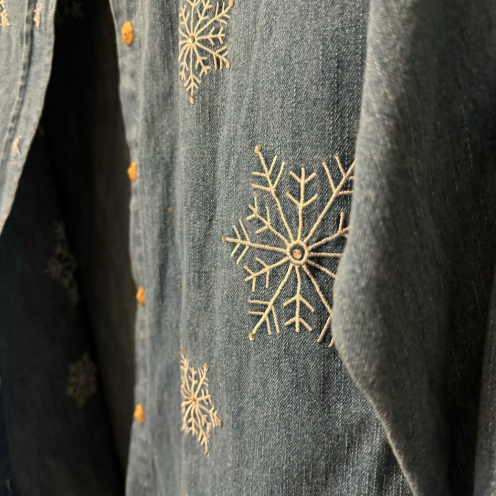 Vintage Quacker Factory Rhinestone Snowflake Denim Button Down - Size Medium‎ - Picture 4 of 10